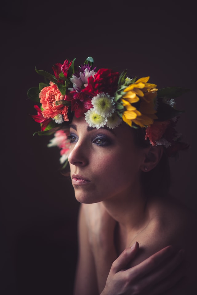 naked woman with flower crowns